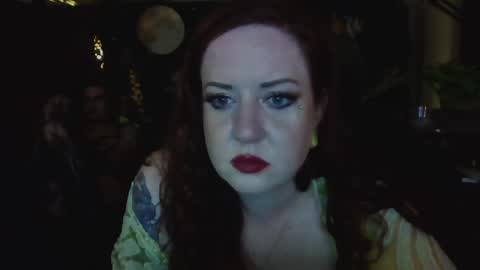 Snapshot of freckledfreaks chatting on April 2026 09:02:01 AM Me Myself Irene online show from April 2026 09:02:01 AM