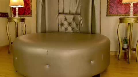 Snapshot of frecklesofcolors_ chatting on November 2025 08:19:01 PM - IG AnicolorsLive X AnicolorsLive - online show from November 2025 08:19:01 PM