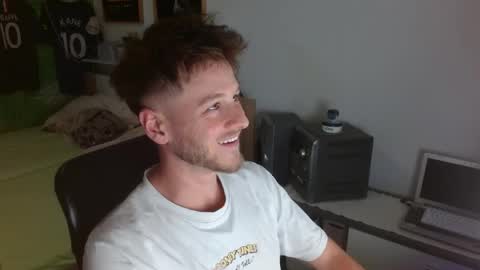 Snapshot of freddy_star chatting on May 2026 01:38:02 PM Frederick Perin online show from May 2026 01:38:02 PM