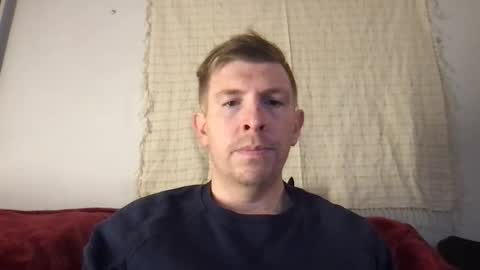 Snapshot of freddyfootball chatting on April 2026 05:06:02 PM Freddy Foot Balls online show from April 2026 05:06:02 PM
