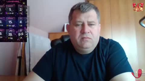 Snapshot of freeboy80180 chatting on February 2025 09:53:02 AM freeboy80180 online show from February 2025 09:53:02 AM