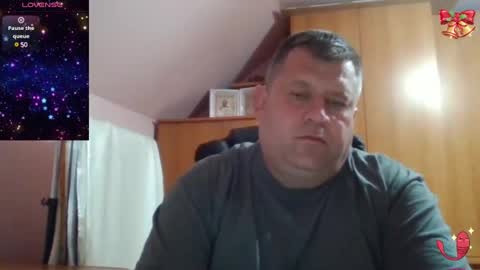 Snapshot of freeboy80180 chatting on March 2025 06:43:02 PM freeboy80180 online show from March 2025 06:43:02 PM