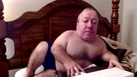 Snapshot of freemysoul4748 chatting on October 2025 06:21:02 AM Cute Lil Man online show from October 2025 06:21:02 AM