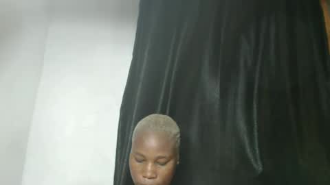 frekkymorelle online show from February 2025 07:04:02 AM