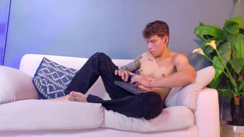 Xavier online show from October 2025 02:34:02 AM