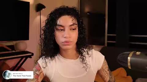 Vale online show from February 2025 02:30:01 AM