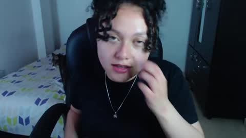 Louise  online show from January 2025 10:06:02 AM