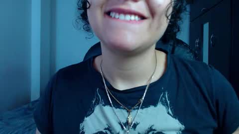 Louise  online show from November 2025 01:23:02 PM