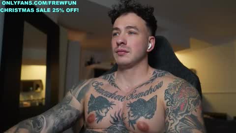 Snapshot of frewfun chatting on November 2025 09:16:01 PM cameron online show from November 2025 09:16:01 PM