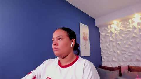 Freya online show from October 2025 11:42:02 AM