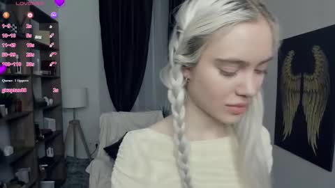 Freya online show from February 2026 07:07:01 PM