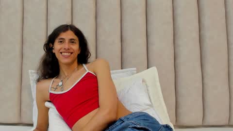 Snapshot of freyamoller chatting on January 2025 10:15:02 PM FREYA online show from January 2025 10:15:02 PM