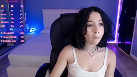 Snapshot of frida_lassi_ chatting on January 2025 06:10:01 PM frida_lassi_ online show from January 2025 06:10:01 PM