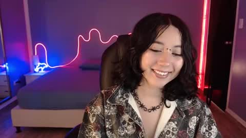 Snapshot of frida_lassi_ chatting on February 2025 07:07:01 PM frida_lassi_ online show from February 2025 07:07:01 PM