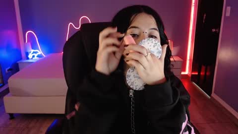 Snapshot of frida_lassi_ chatting on February 2025 12:37:02 PM frida_lassi_ online show from February 2025 12:37:02 PM