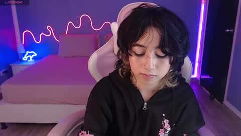 Snapshot of frida_lassi_ chatting on March 2025 04:35:02 PM frida_lassi_ online show from March 2025 04:35:02 PM