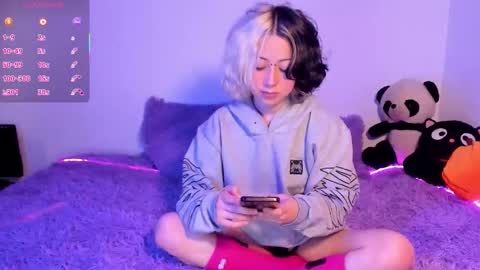 Snapshot of frida_lassi_ chatting on September 2025 09:58:01 PM frida_lassi_ online show from September 2025 09:58:01 PM