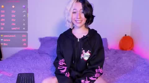 Snapshot of frida_lassi_ chatting on September 2025 05:57:02 AM frida_lassi_ online show from September 2025 05:57:02 AM