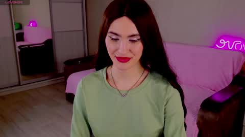 Frida online show from January 2025 08:04:02 PM