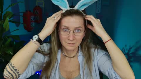 Snapshot of fridatander chatting on December 2024 03:13:01 PM Frida Tander online show from December 2024 03:13:01 PM