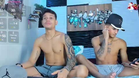 Snapshot of friendsofeverything_ chatting on November 2025 01:33:02 PM Adam y pitter online show from November 2025 01:33:02 PM