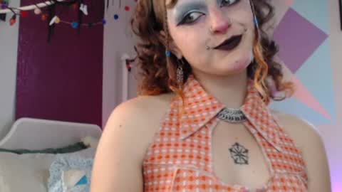 Snapshot of friskyflowers chatting on October 2025 07:18:01 PM cherry online show from October 2025 07:18:01 PM