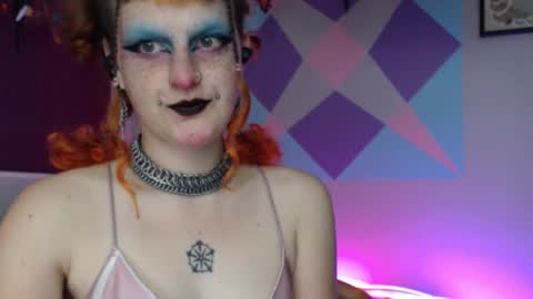 Snapshot of friskyflowers chatting on November 2025 04:46:01 PM cherry online show from November 2025 04:46:01 PM