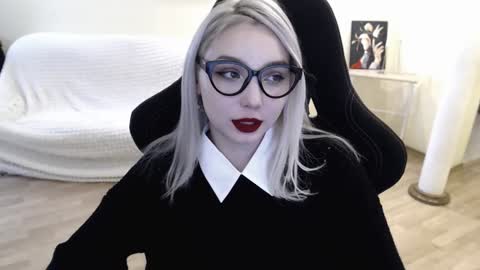 Snapshot of fromsun_forsoul chatting on February 2025 10:51:02 AM Lilith online show from February 2025 10:51:02 AM