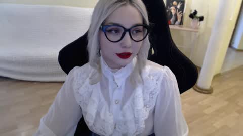 Snapshot of fromsun_forsoul chatting on February 2025 07:28:01 AM Lilith online show from February 2025 07:28:01 AM