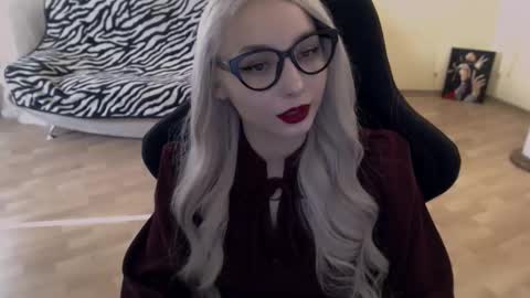 Snapshot of fromsun_forsoul chatting on September 2025 11:55:01 AM Lilith online show from September 2025 11:55:01 AM