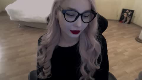 Snapshot of fromsun_forsoul chatting on September 2025 01:38:02 PM Lilith online show from September 2025 01:38:02 PM