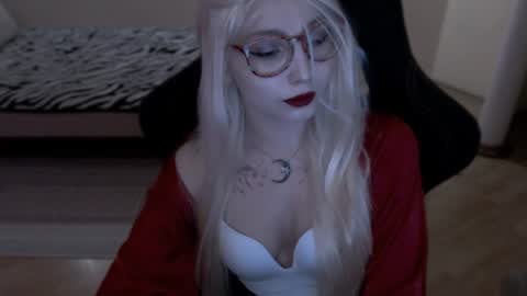 Lilith online show from June 2026 09:30:02 PM