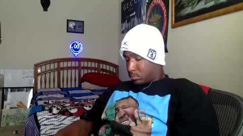 Snapshot of fromthabac chatting on September 2025 04:09:05 PM fromthabac online show from September 2025 04:09:05 PM