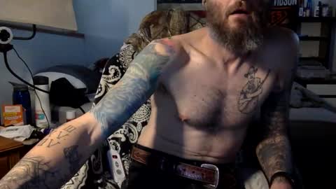 Snapshot of froski666 chatting on March 2026 04:58:02 PM froski666 online show from March 2026 04:58:02 PM