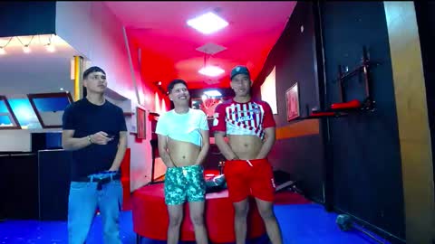 THOMAS AND DAMIAND online show from October 2025 06:41:02 PM
