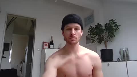 frozenyoga online show from February 2025 01:51:01 PM