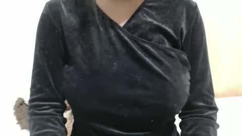 fruity28 online show from November 2025 04:34:02 AM