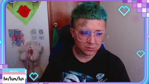Snapshot of ftmbiggestclit chatting on January 2025 12:58:01 PM Kevin online show from January 2025 12:58:01 PM