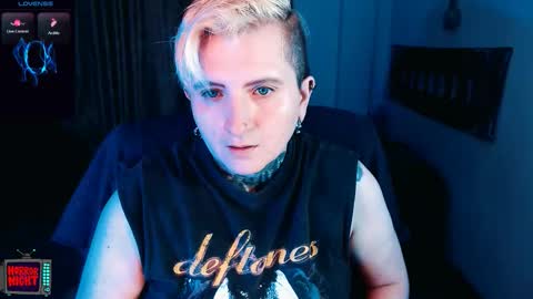 Snapshot of ftmblueyes chatting on December 2025 12:49:02 AM HEHIM online show from December 2025 12:49:02 AM