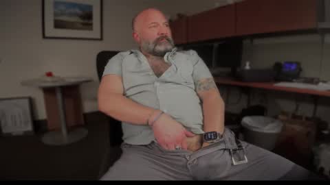 Snapshot of fuckadilf chatting on February 2025 06:58:02 PM fuckadilf online show from February 2025 06:58:02 PM