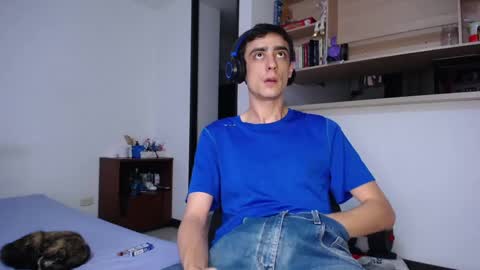 Lauuuu n TheLuckyGuy online show from March 2025 09:59:02 PM