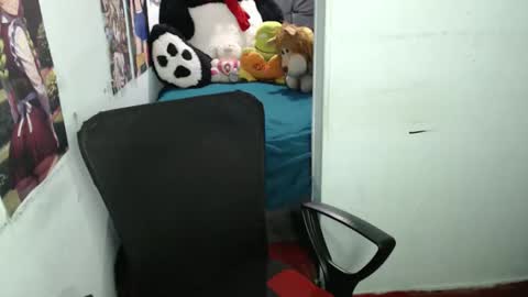 Mia and Gary  online show from September 2025 03:17:02 AM