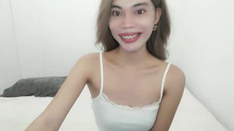 fuckingsexy143 online show from October 2025 12:09:01 AM