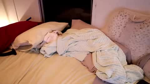 fuckmypussyplz1 online show from November 2025 01:40:02 AM