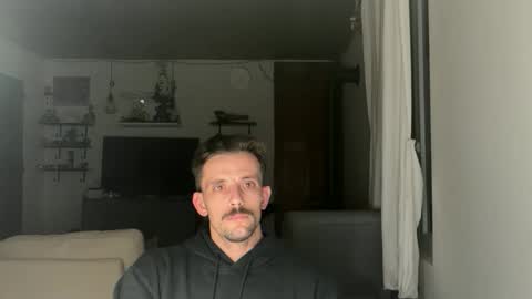 Snapshot of fudde chatting on October 2025 06:53:01 PM fudde online show from October 2025 06:53:01 PM