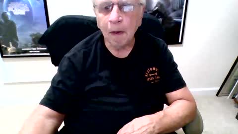 funclemike online show from October 2025 03:04:01 AM