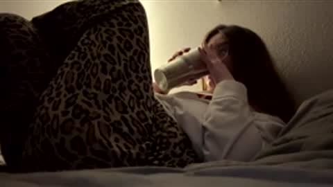 Linnys Palace online show from December 2025 04:28:02 AM