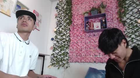 funny_and_horny online show from October 2025 04:02:01 AM