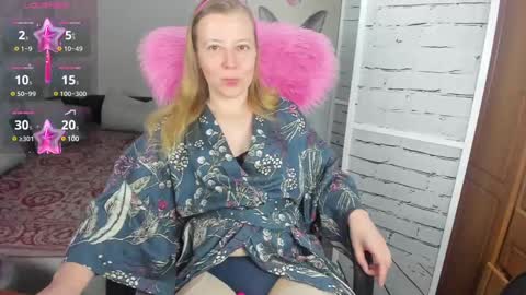 funny_bunny4 online show from March 2025 06:33:01 PM