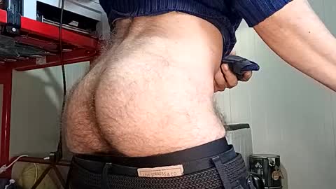 Italian men online show from January 2026 02:55:02 PM